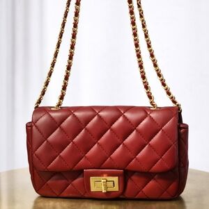 Elegant Red Shoulder Bag With Gold Accents